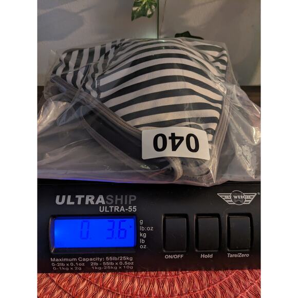 Nike Bikini Top Womens XL Black White Stripe Swim Swoosh Adjustable Tie Closure - Picture 11 of 11